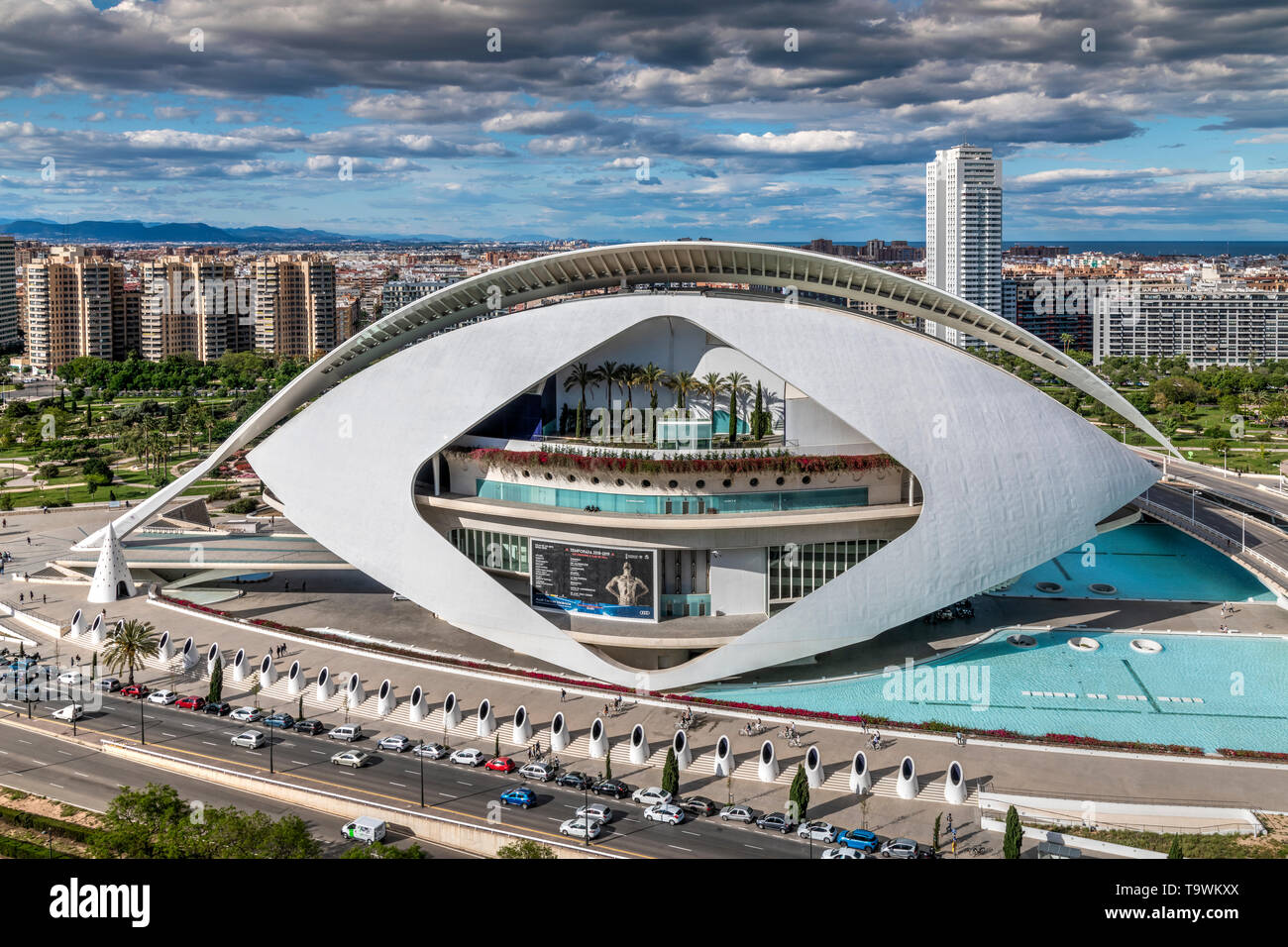Palau de les arts Reina Sofia opéra, Cité des Arts et des sciences ou Ciudad de las Artes y las Ciencias, Valencia, Comunidad Valenciana, Espagne Banque D'Images