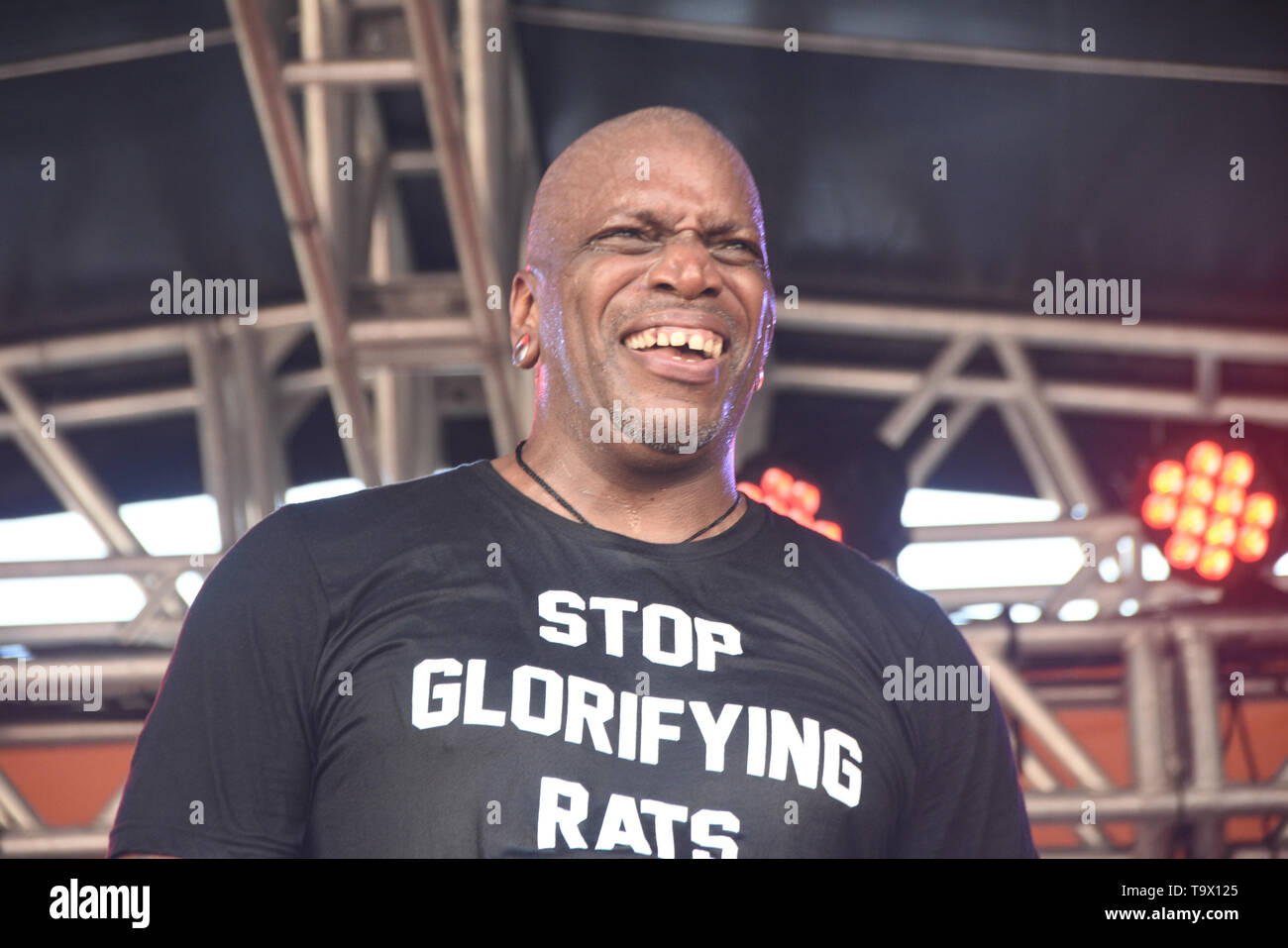 Sepultura rock band, ce dimanche matin (19), le centre-ville de São Paulo au Brésil, au cours de l'bouleversement culturel. Le groupe joue sur la scène Rock. Banque D'Images