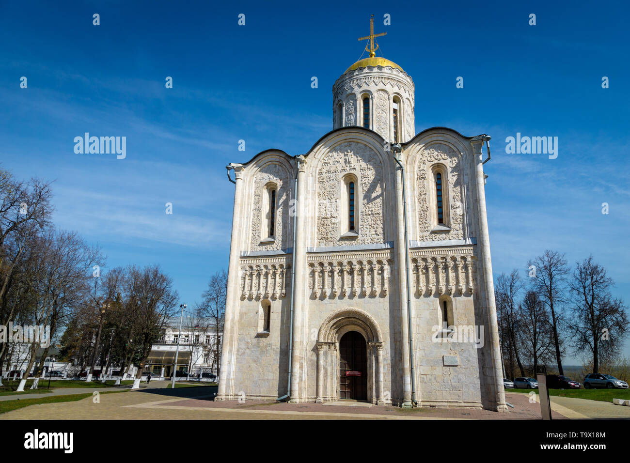 Vladimir, Russie - Mai 2019 : Cathédrale Dmitrievski à Vladimir. Vladimir, l'anneau d'or de la Russie, est un patrimoine de l'UNESCO et une destination populaire Banque D'Images