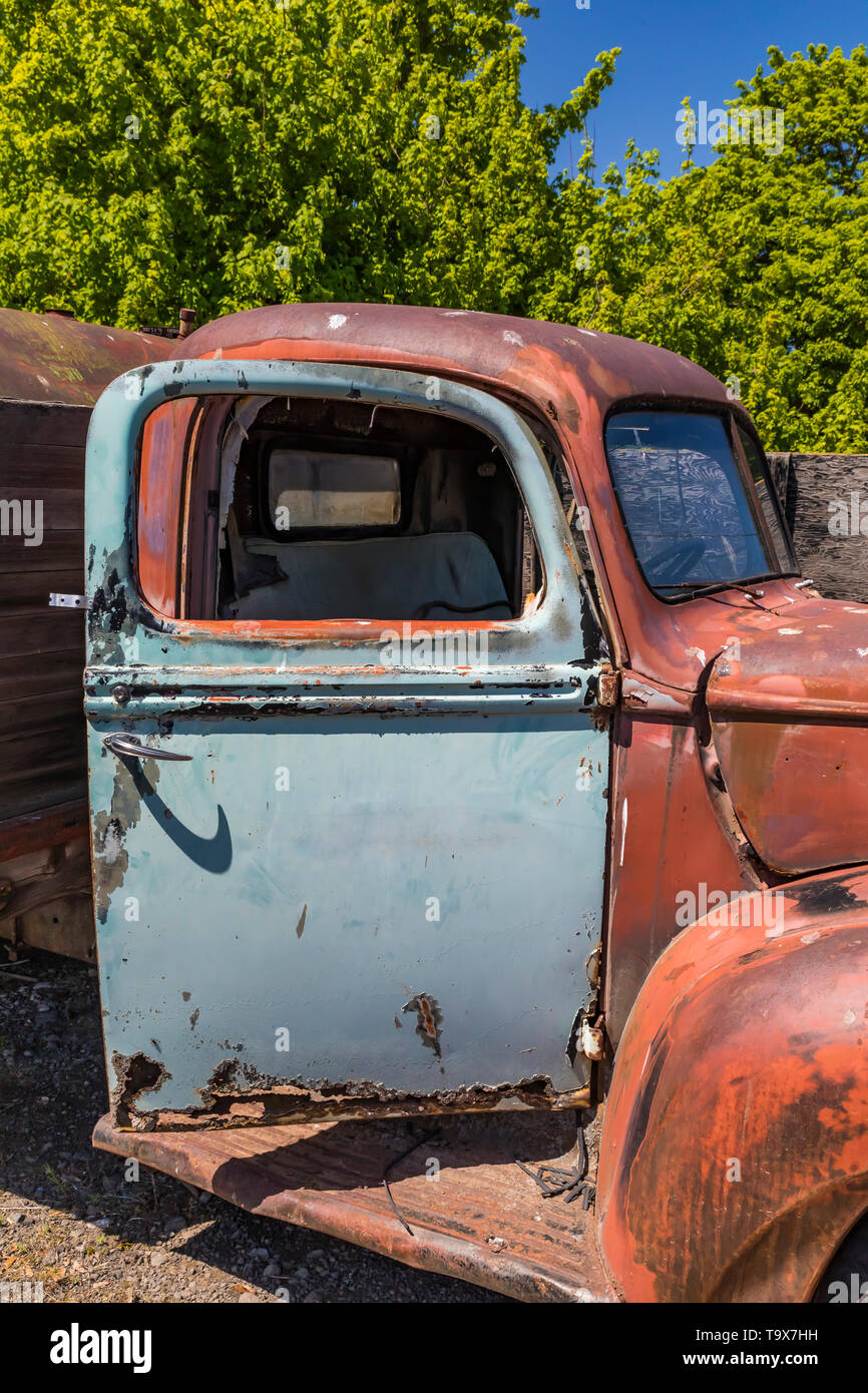 Reprise de Dave's vieux camion de collecte de sauvetage dans Sprague, l'État de Washington, USA [pas de biens : disponible uniquement pour les licences d'édition] Banque D'Images