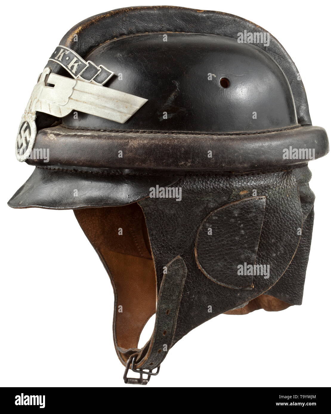 Un 2ème modèle casque pour motocyclistes NSKK depot morceau avec début de  grand tag RZM, historique, historique du 20e siècle, Additional-Rights  Clearance-Info-Not-Available Photo Stock - Alamy