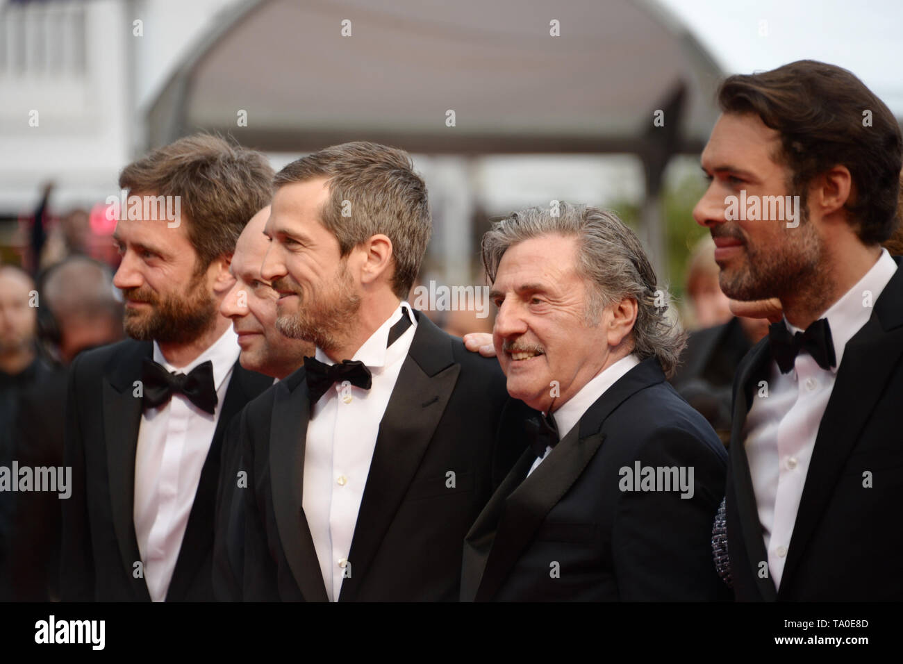 20 mai 2019 - Cannes, France - CANNES, FRANCE - 20 MAI : (L-R) François Kraus, Michael Cohen, Guillaume Canet, Daniel Auteuil, Fanny Ardant, Nicolas Bedos, Doria Tillier, Denis Podalydes, Denis Pineau-Valencienne assister à la projection de ''La Belle Epoque'' au cours de la 72e assemblée annuelle du Festival du Film de Cannes le 20 mai 2019 à Cannes, France. (Crédit Image : © Frederick InjimbertZUMA Wire) Banque D'Images