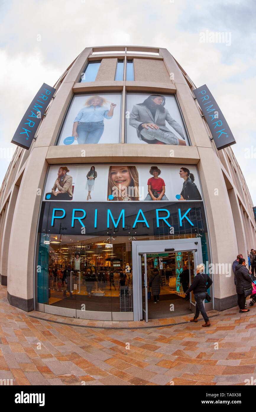 Primark, vue fisheye, détaillant de mode Banque D'Images