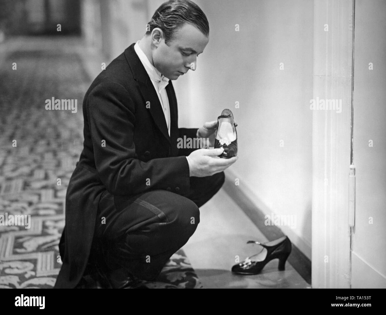 Comme Ruehmann Heinz Peter Pett / Patrick Pett dans la comédie allemande 'cinq millions de rechercher d'un héritier", basé sur le roman du même nom de Harald Baumgarten, réalisé par Carl Boese. Banque D'Images