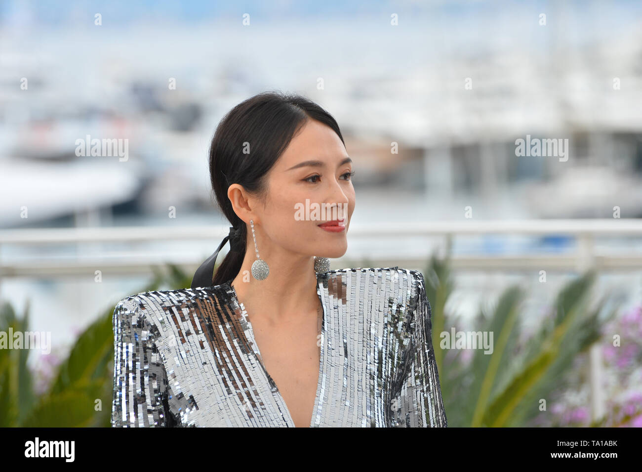 Cannes, France. 21 mai, 2019. CANNES, FRANCE. 21 mai 2019 : Zhang Ziyi au photocall pour l'actrice chinoise Zhang Zihi au 72e Festival de Cannes. Photo Credit : Paul Smith/Alamy Live News Banque D'Images