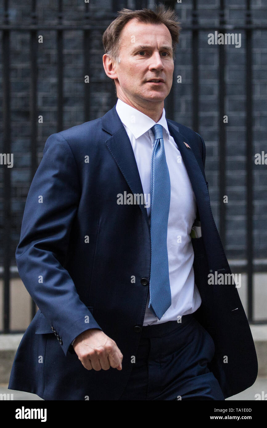 Londres, Royaume-Uni. 21 mai, 2019. Jeremy Hunt, Ministre des affaires étrangères, feuilles 10, Downing Street, à la suite d'une réunion de l'après-midi. Il a laissé à peu près en même temps que ministre de l'intérieur Sajid Javid, secrétaire du Commerce international, le secrétaire à la défense, Liam Fox, Penny Mordaunt, secrétaire au Développement International Rory Stewart, Procureur Général Geoffrey Cox et whip en chef Julian Smith et juste avant que le premier ministre Theresa gauche peut faire une déclaration sur son Brexit accord de retrait de loi après l'approbation du Cabinet, plus tôt dans la journée. Credit : Mark Kerrison/Alamy Live News Banque D'Images