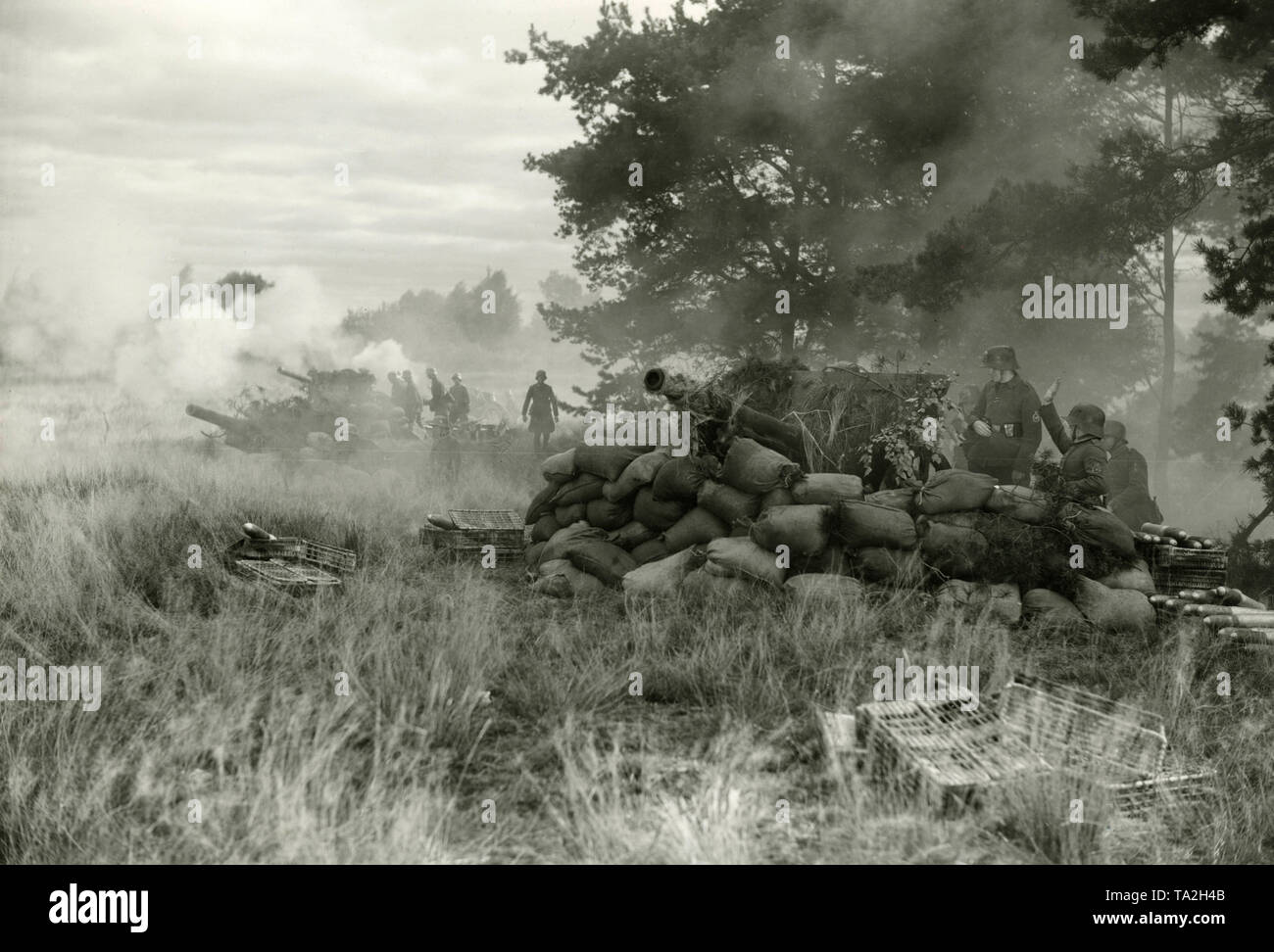 Le UFA Film "hommes sans patrie' de 1937 est sur les Freikorps "Division de fer", une unité de volontaires composé d'Allemands et Allemands Baltes luttent pour les états baltes nouvellement fondée contre l'Armée rouge soviétique. Banque D'Images