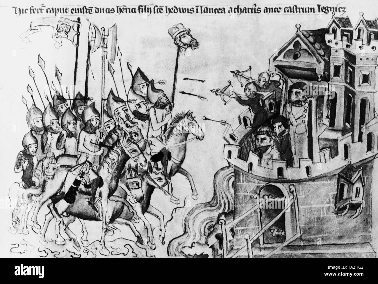 Les Mongols envahissent Liegnitz, Legnica d'aujourd'hui, avec la tête de Henri II, le duc de Silésie. Le dessin est un dessin au crayon de couleur de la légende d'Hedwige. La légende d'Hedwige est une vita de Saint Hedwig de la Silésie, la mère de Henri II. L'armée mongole a battu l'armée germano-polonaise lamentablement. Banque D'Images