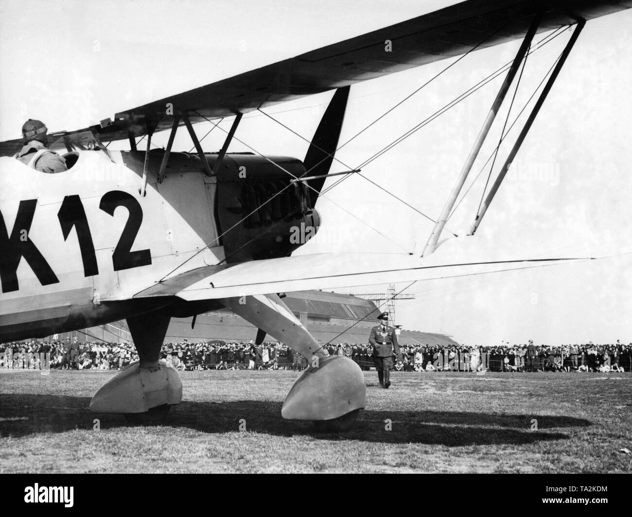 Les Pilotes De La Luftwaffe Regardent Banque De Photographies Et D