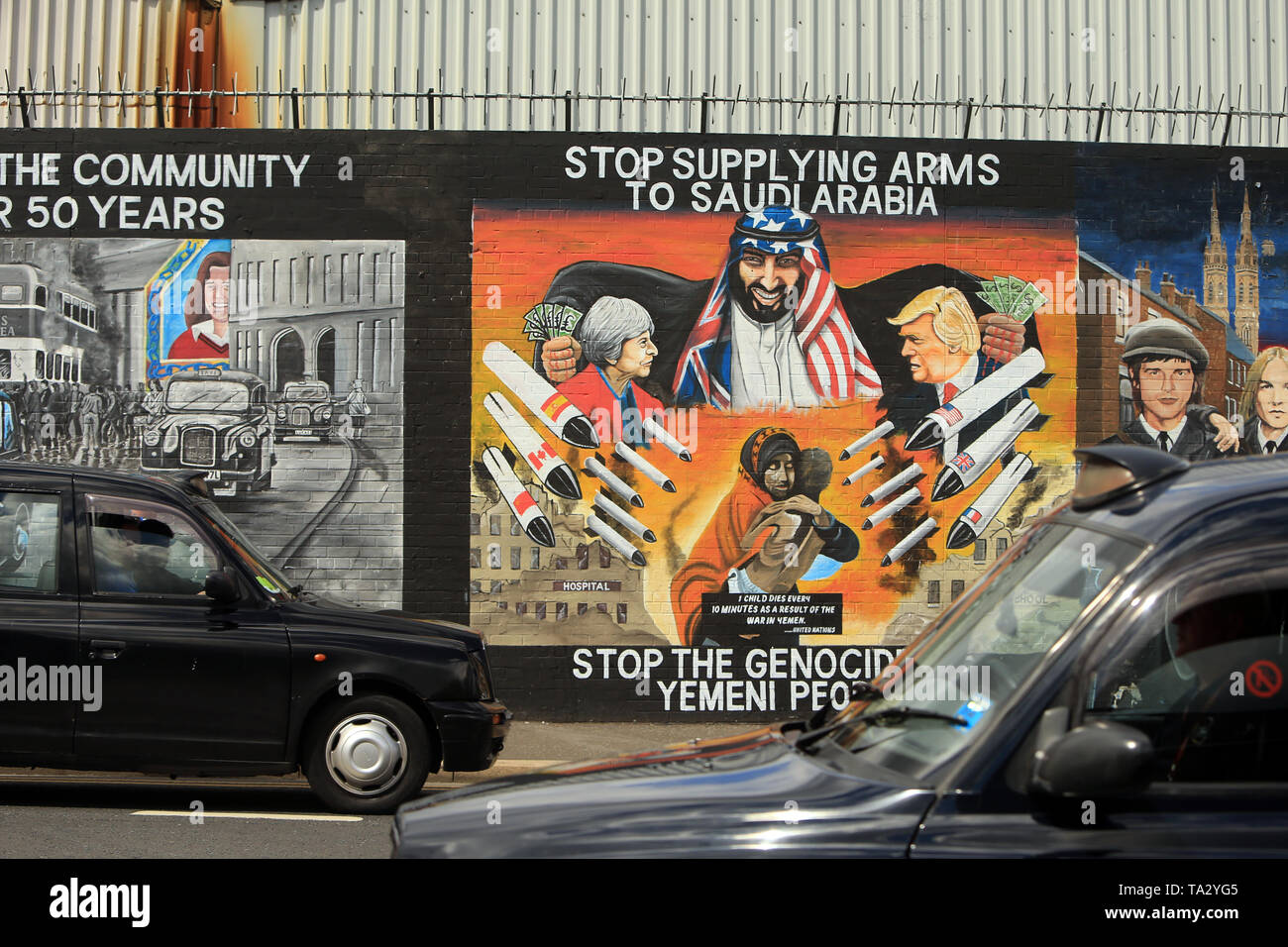 Sur le mur de International Falls Road, l'ouest de Belfast. Photo/Paul McErlane Banque D'Images