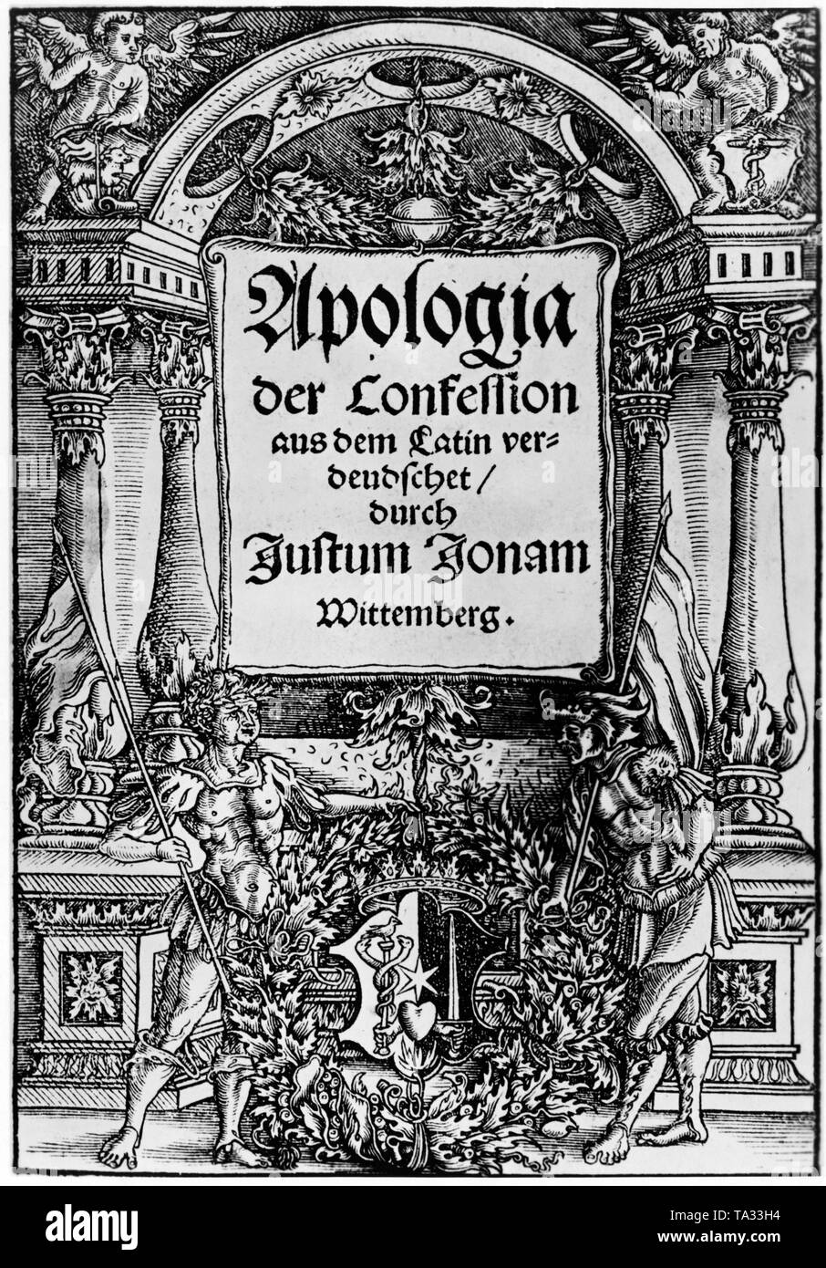 Le Confessionae "Apologie Augustanae' est la plaidoirie de la confessio Augustana contre les arguments des catholiques, qui ont été créés dans l'Confutatio Agustana. Il a été publié par Philipp Melanchthon, avec Martin Luther de façon décisive à elle, et elle a été déclarée un document confessionnelles des protestants en 1537. Banque D'Images