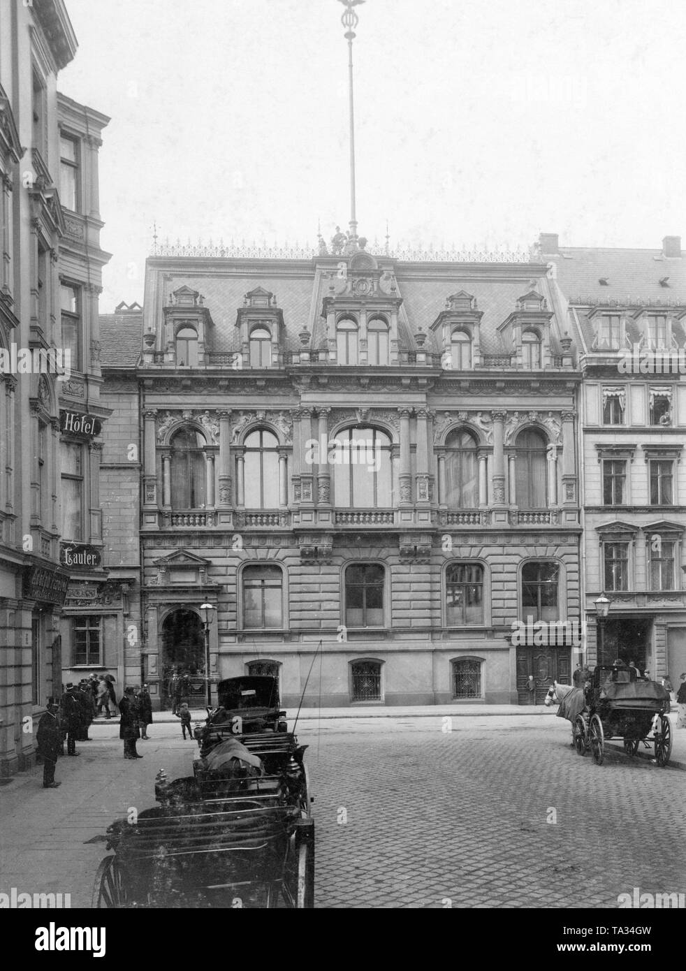 L'Union européenne Club sur la Schadowstrasse à Berlin était une association aristocratique pour les courses de chevaux. Le modèle de rôle était le Jockey Club anglais. L'Union européenne Club est créé en 1867 à l'hôtel de Rome sur le boulevard Unter den Linden. Banque D'Images