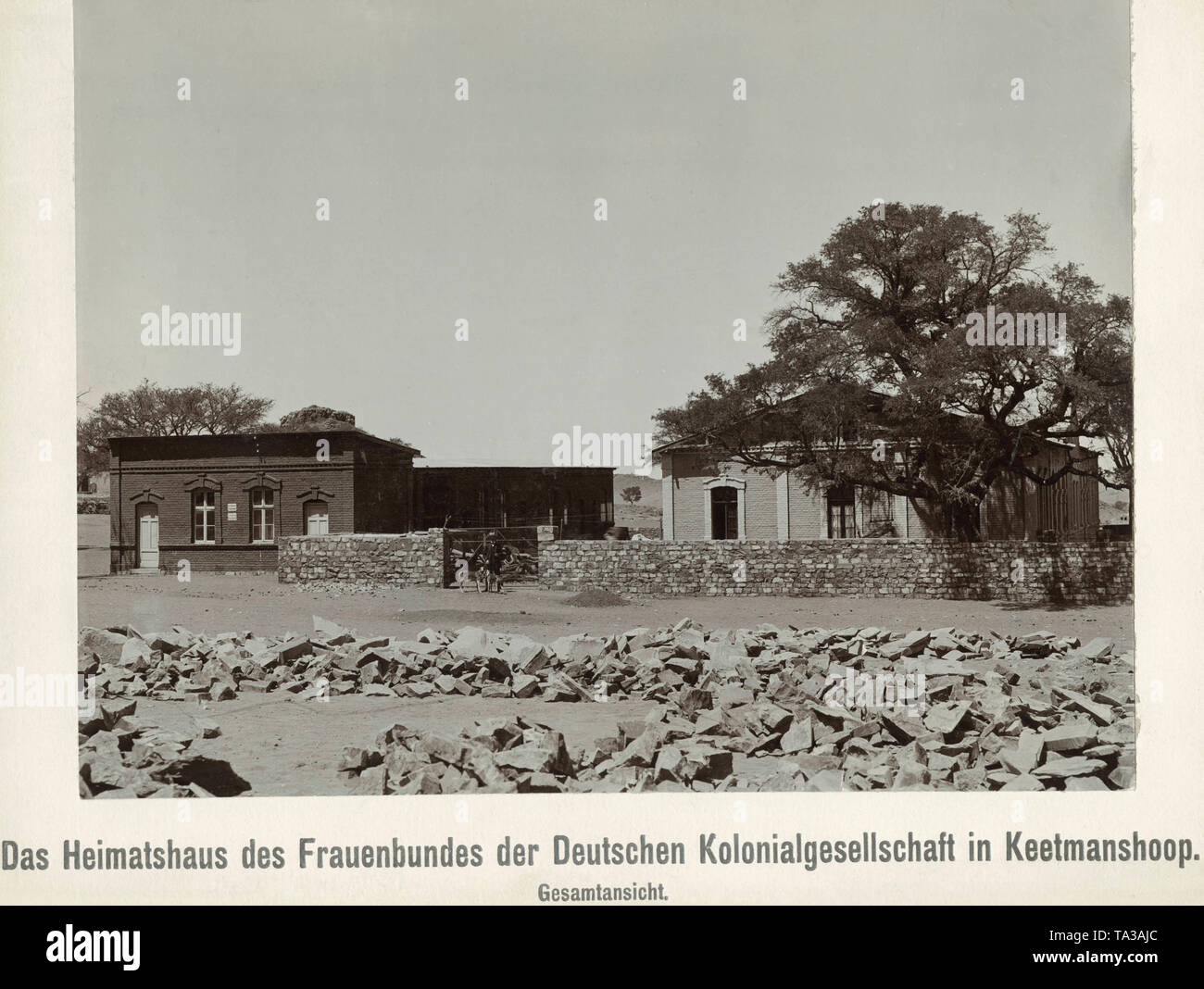 Vue générale de la maison de l'Association des femmes de la société coloniale allemande dans le Sud-Ouest Africain allemand, Keetmannshoop. Banque D'Images