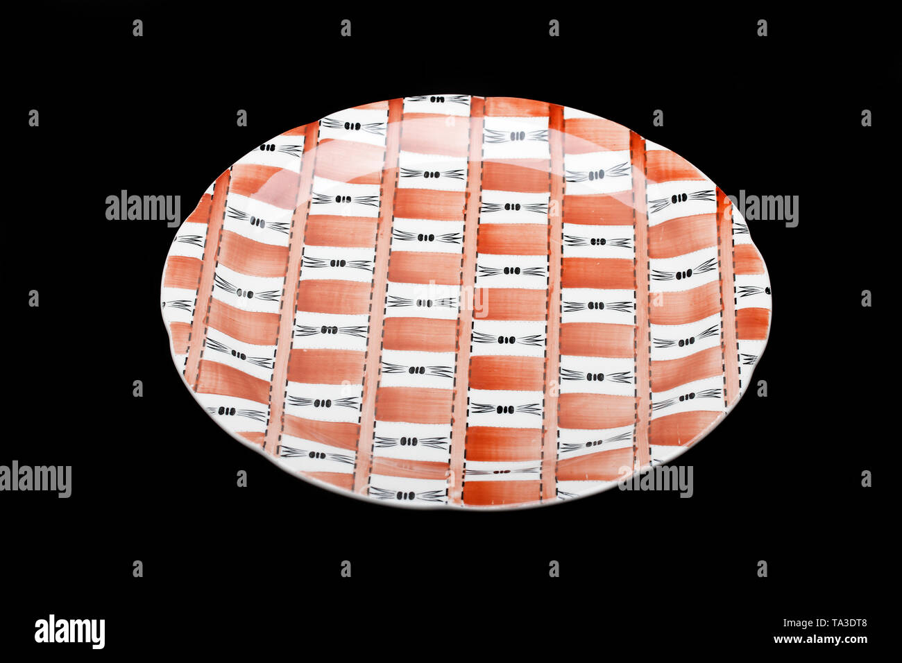 Une G Richardson & Co Ltd, couronne 'Chalet' Ducal gravé et peint main C22x38 Nom de la plaque : UN G Richardson & Co Ltd, couronne 'Chalet' Ducal gravé main Banque D'Images