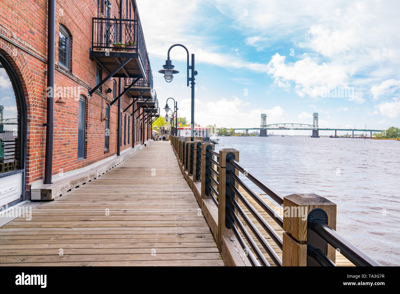 Wilmington, Caroline du Riverwalk de sur le bord de la rivière Cape Fear Banque D'Images