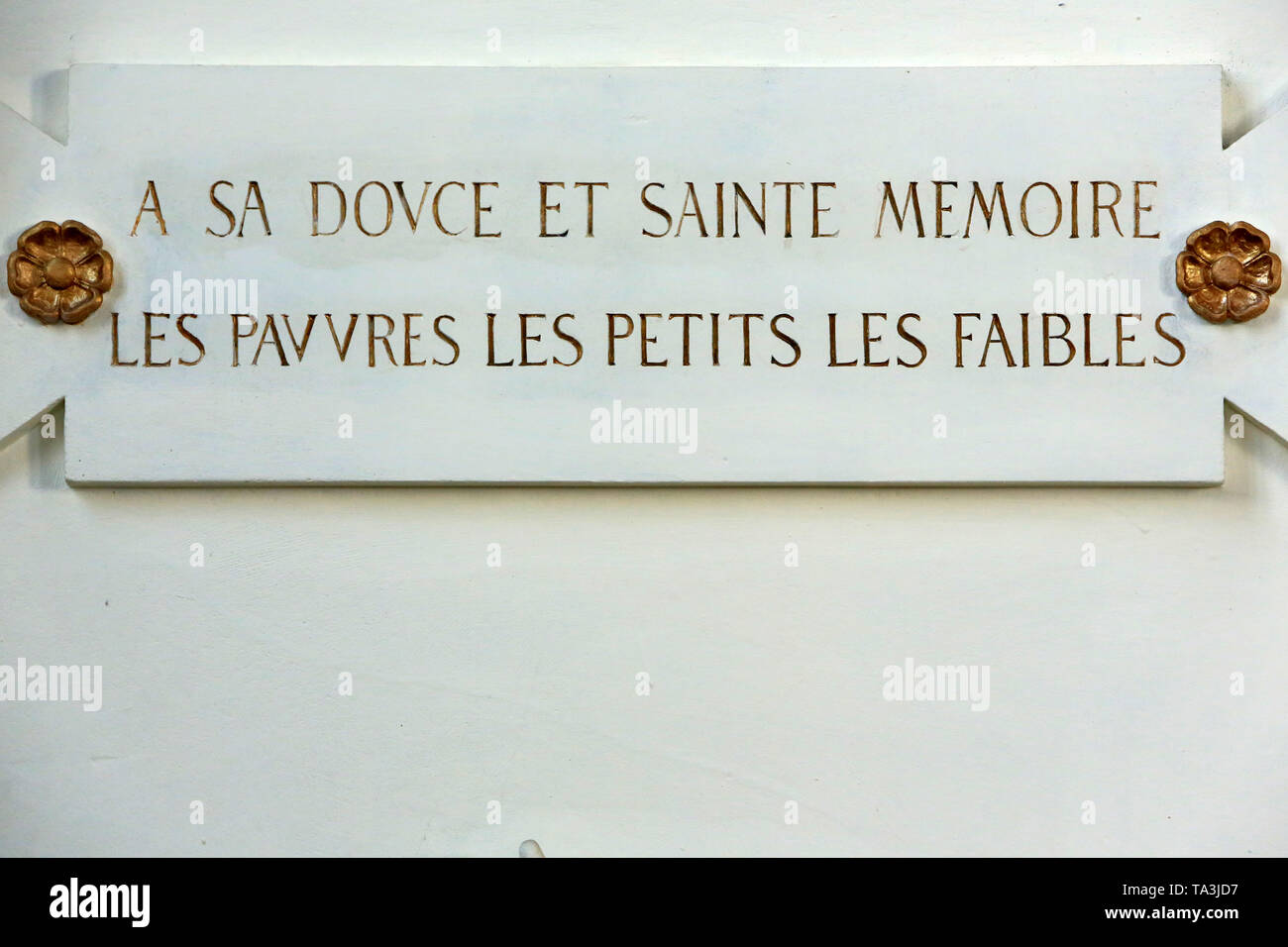 'A sa douce et sainte mémoire, les pauvres, les petits, les faibles." Eglise Saint-Georges de Lyon. Banque D'Images