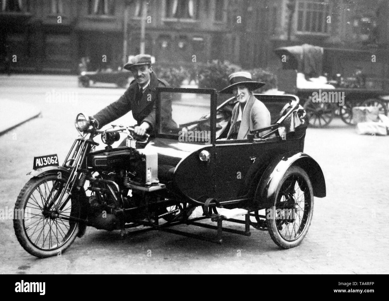 Campion moto taxi dans la région de Trinity Square Nottingham en 1927 Banque D'Images