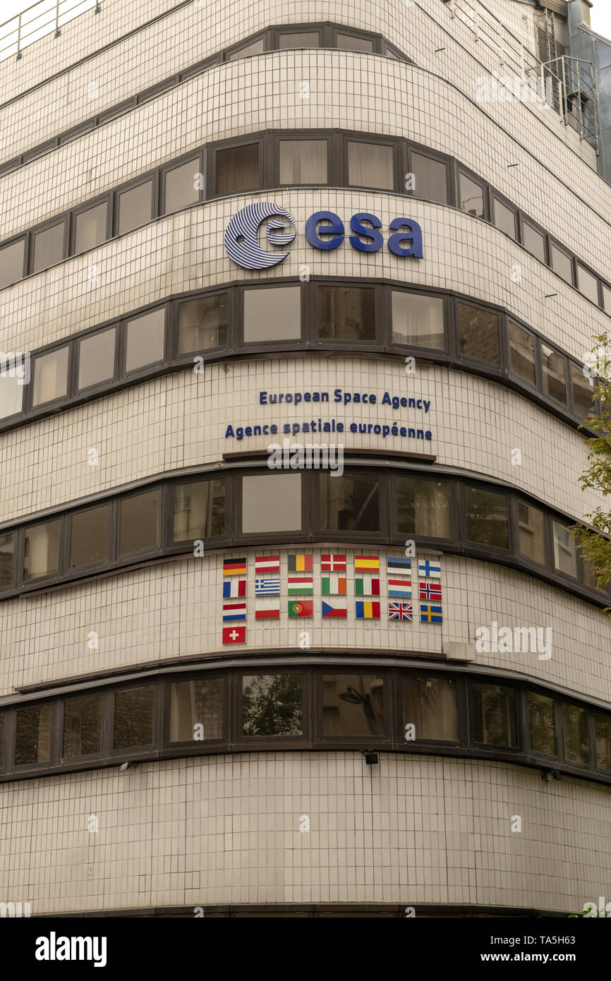 France, Paris, 2019 - 04 l'Agence spatiale européenne une organisation intergouvernementale de 22 États membres dédié à l'exploration de l'espace. Banque D'Images