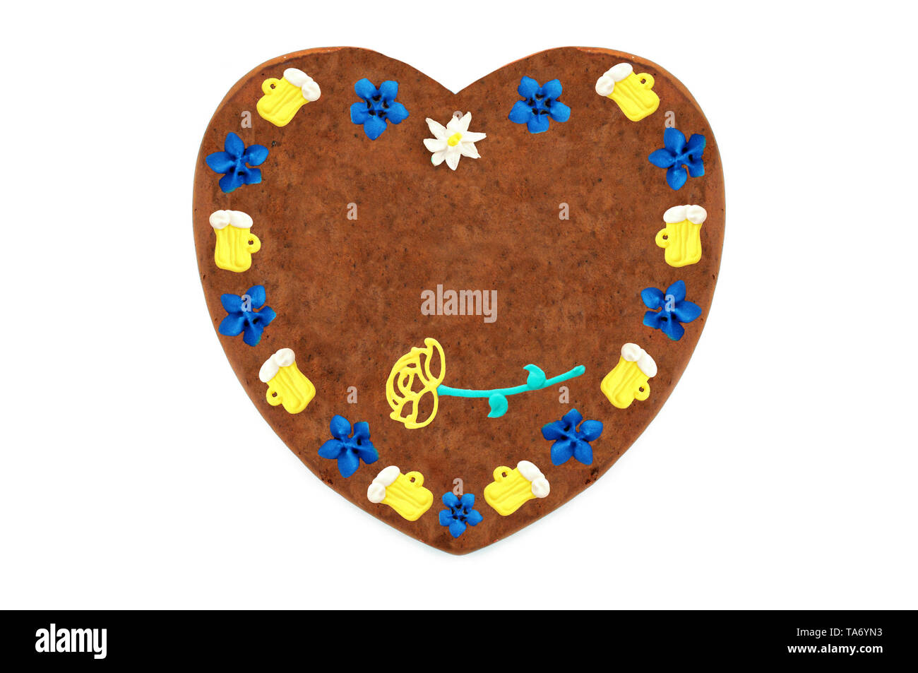 Gingerbread cookie coeur Oktoberfest avec ornements et copiez l'espace. Oktoberfest est un octobre fest de Munich Allemagne pour la bière et bavaroise. Banque D'Images