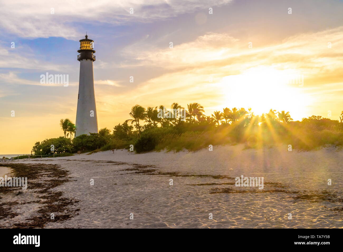 Le phare de Cape Florida et lanterne en parc national Bill Baggs ,en Floride Banque D'Images