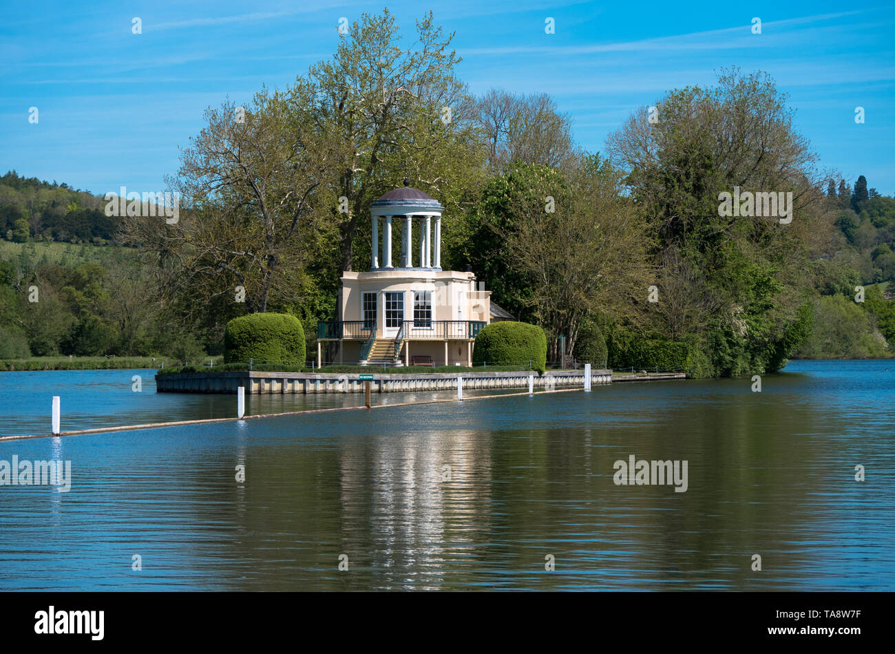 L'Île du Temple, Point de départ d'Henley Royal Regatta, Henley-on-Thames, Oxfordshire, England, UK, FR. Banque D'Images