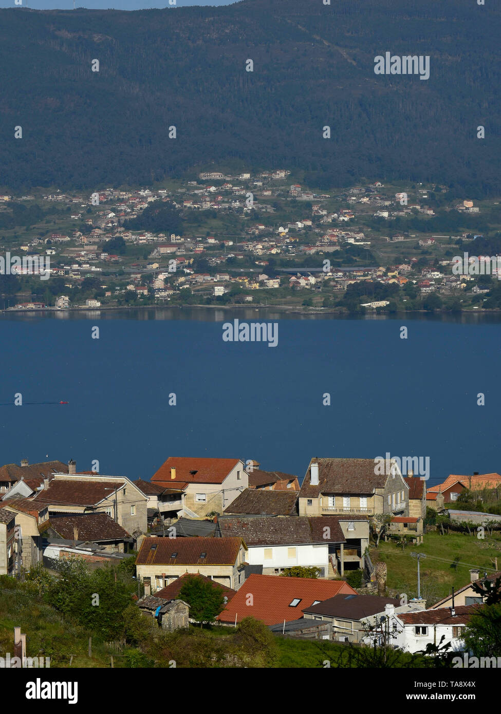 Espagne, vue panoramique de Pontevedra le long du fleuve James à pied , Camino de Santiago , Espagne - Portugais cours Photo © Fabio Mazzarella/Sintesi/Alamy S Banque D'Images