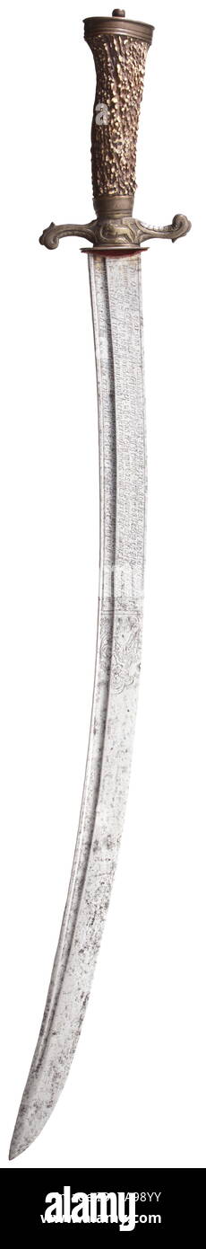 Une épée de chasse allemand, 18e siècle lame courbe avec la gorge près de  l'arrière de la lame, l'avers et le revers est gravé avec les premiers  versets de l'Évangile de Jean,