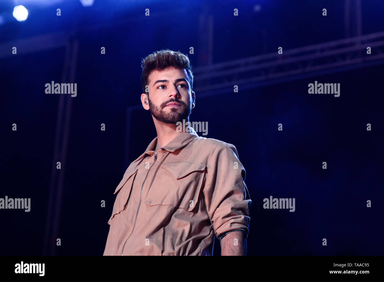 BARCELONA - 18 MAI : Agoney (chanteur) se produit en concert à Primavera Pop Festival le 18 mai 2019 à Barcelone, Espagne. Banque D'Images