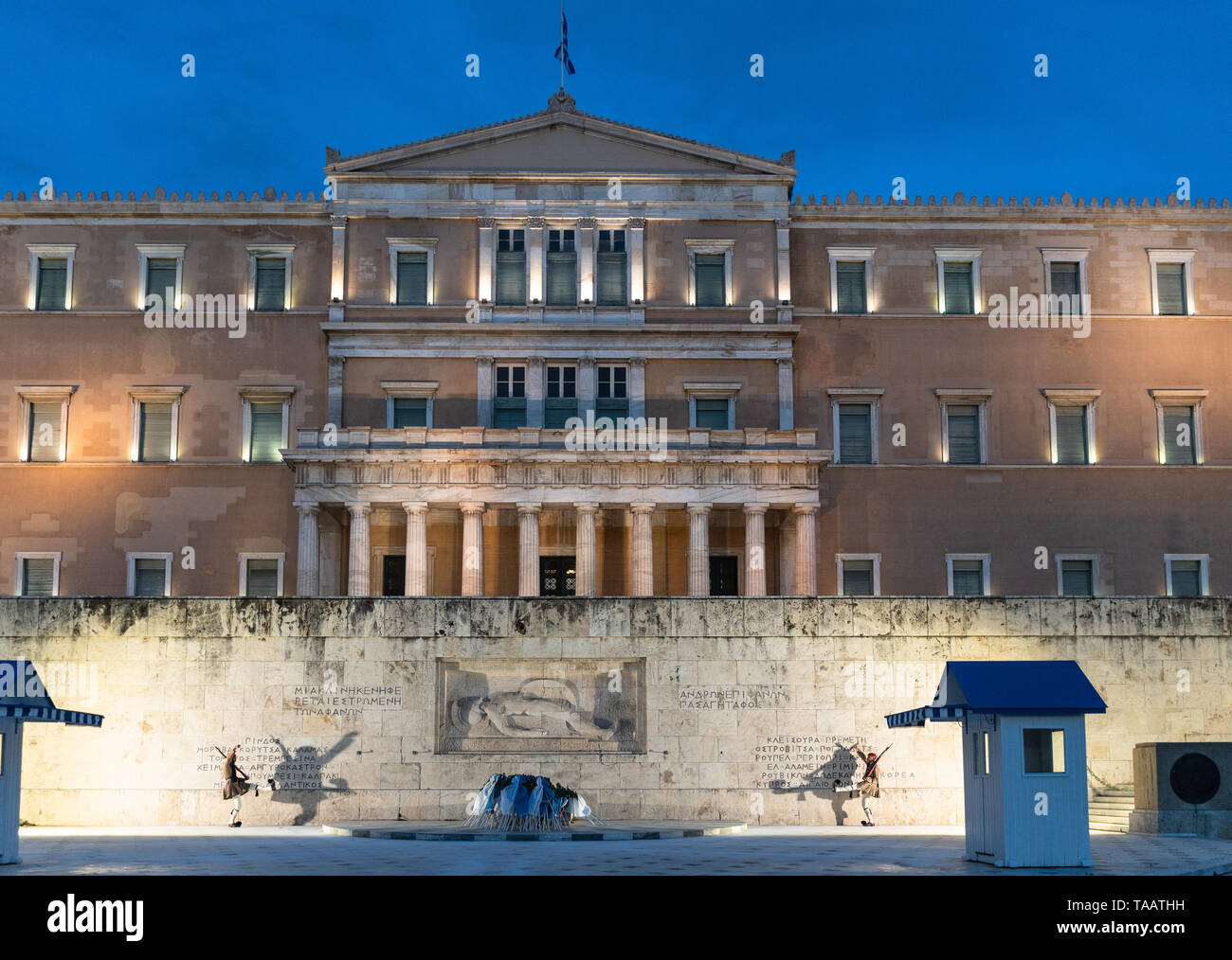 Athènes, Grèce - 16 mai 2019 : la garde présidentielle, aka Evzone, en face de la maison du parlement à Athènes, Grèce capitale. Banque D'Images