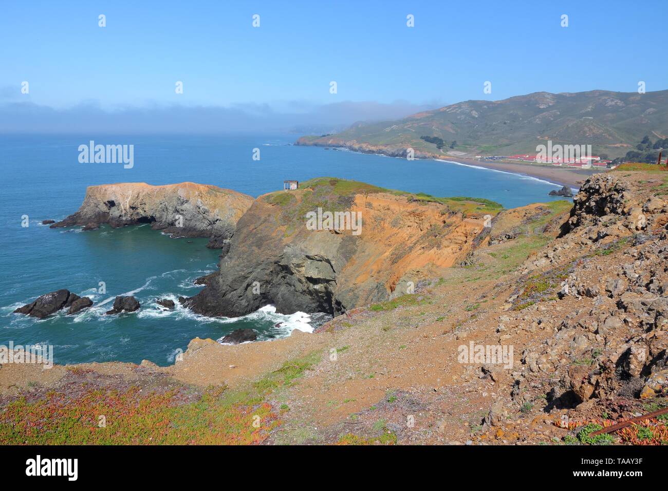 California coast - Aire de loisirs nationale du Golden Gate dans le comté de Marin. Voir Point Bonita. Banque D'Images