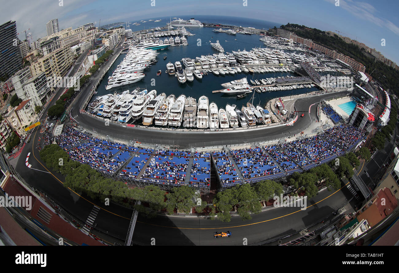 Vue générale du port de Monaco pendant la deuxième pratique au Circuit de Monaco, Monaco. Banque D'Images
