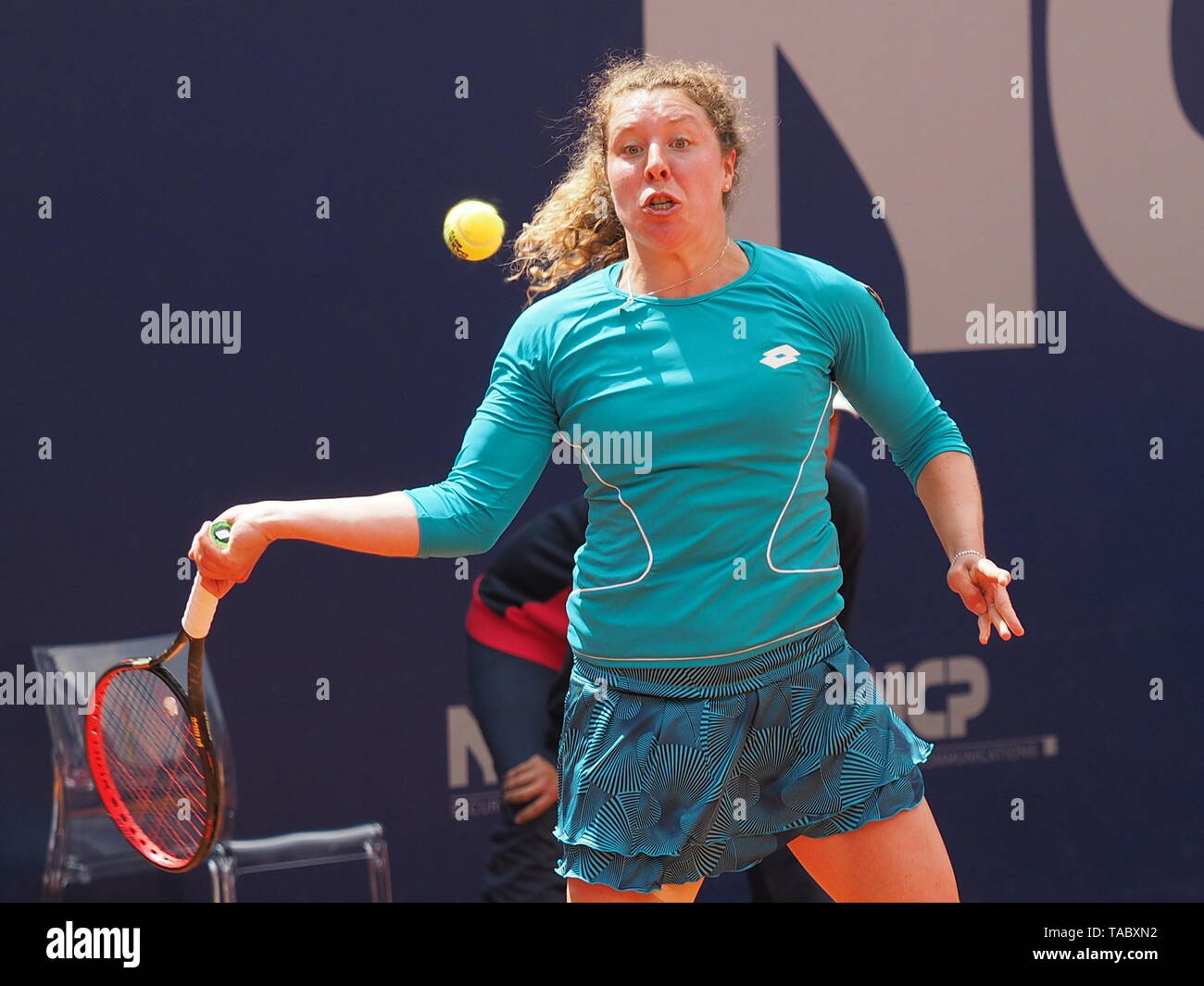 Nuremberg, Allemagne - le 23 mai 2019 : Le joueur de tennis allemand  Anna-Lean Friedsam au cours de l'Euro 250,000 Versicherungscup match quart  Tournoi WTA agai Photo Stock - Alamy