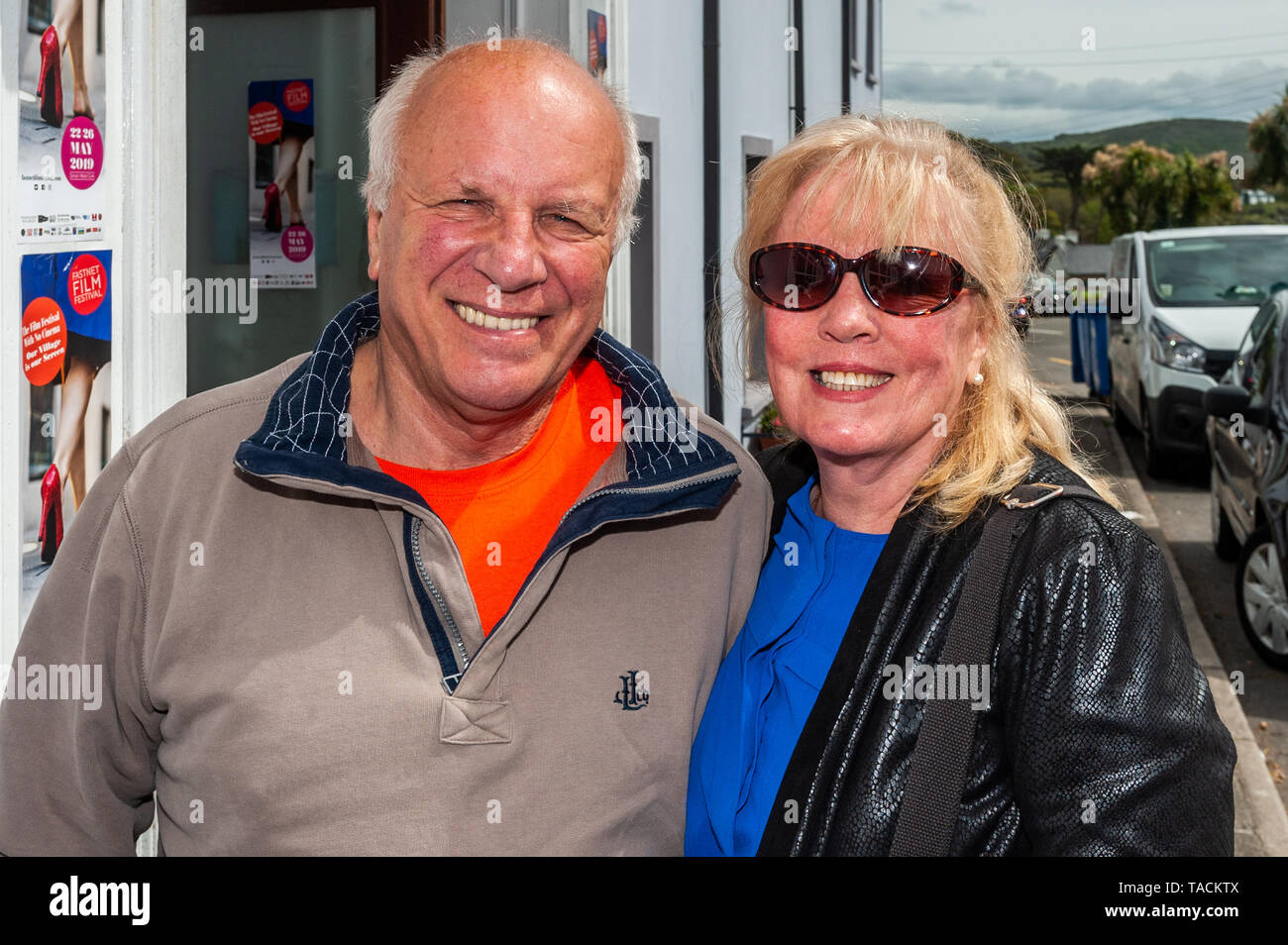 Schull, West Cork, Irlande. 24 mai, 2019. Ancien directeur général de la BBC, Greg Dyke et sa femme Sue Howes, étaient à l'Roddy Doyle Q&A session dans le cadre du Festival du Film de Schull Fastnet aujourd'hui. Le festival se déroule jusqu'à dimanche. Credit : Andy Gibson/Alamy Live News. Banque D'Images