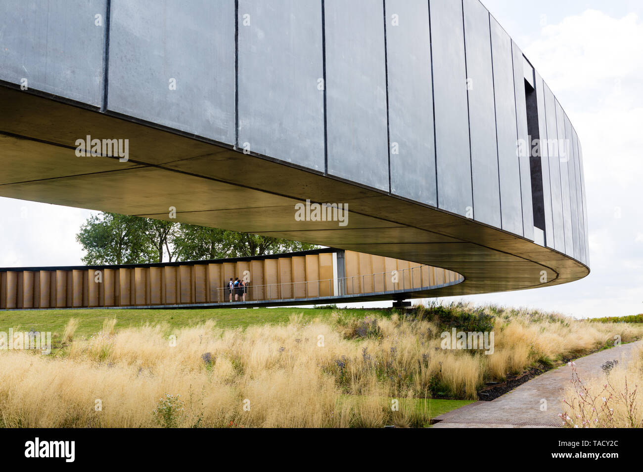 Ablain-Saint-Nazaire (nord de la France) : Notre-Dame-de-Lorette nécropole, également connu sous le nom de Ablain saint-Nazaire Cimetière militaire français. ÒLÕAnneau de la M Banque D'Images