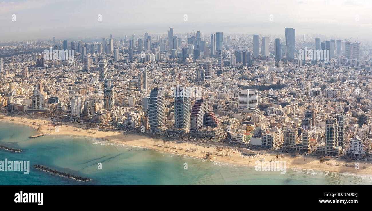 Tel Aviv Israël skyline panorama vue aérienne plage mer ville gratte-ciel photo Banque D'Images