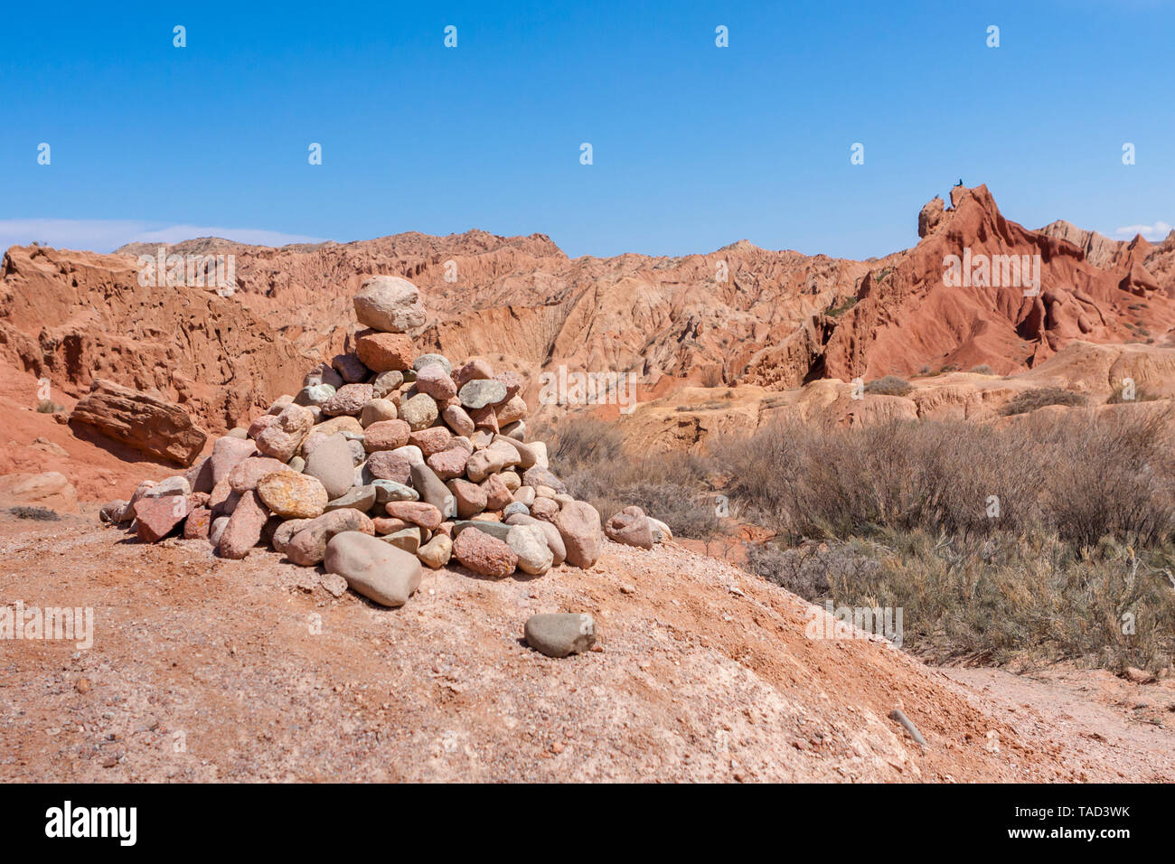 Pile de roche et les formations géologiques au Canyon Skazka, du Kirghizistan, de l'Asie centrale Banque D'Images
