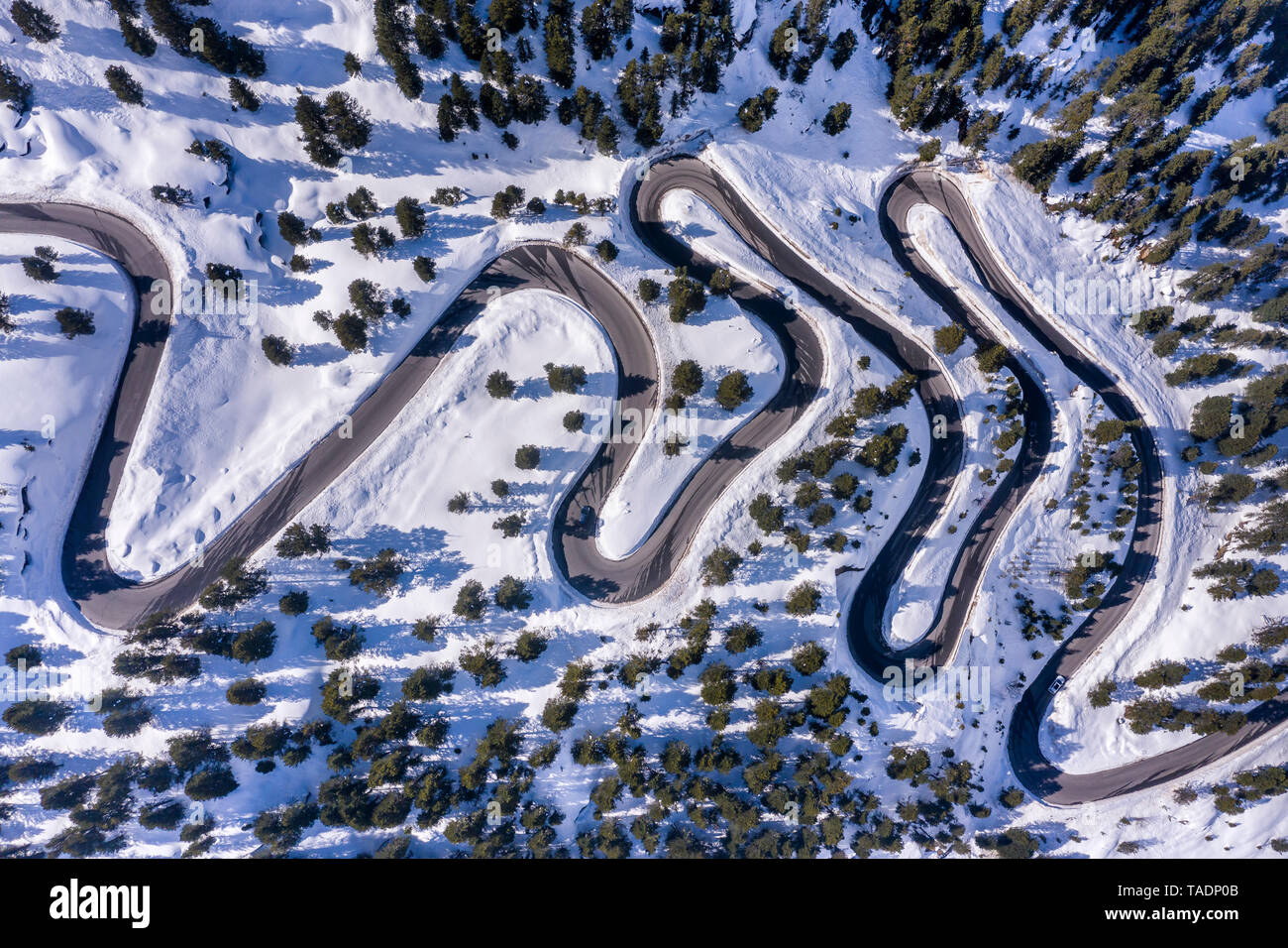 Autriche, Tyrol, Gerlos, glacier road en hiver, vue aérienne Banque D'Images