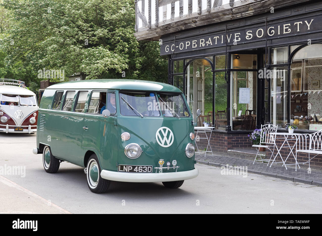 1966 Volkswagen camper van écran partagé Banque D'Images