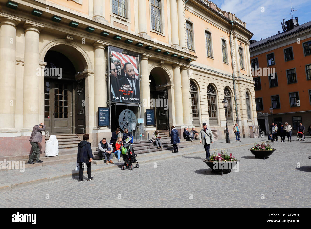 Stockholm, Suède - 22 Avril 2019 : l'extérieur de la musée Nobel situé à la place Stortorget dans le quartier de la vieille ville. Banque D'Images