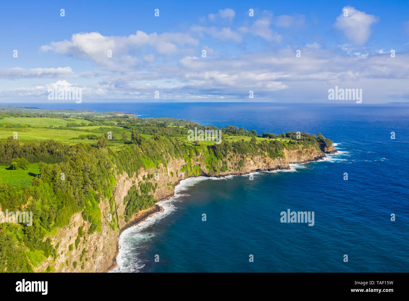USA, Hawaii, Big Island, l'océan Pacifique, la Vallée de Pololu Lookout Banque D'Images