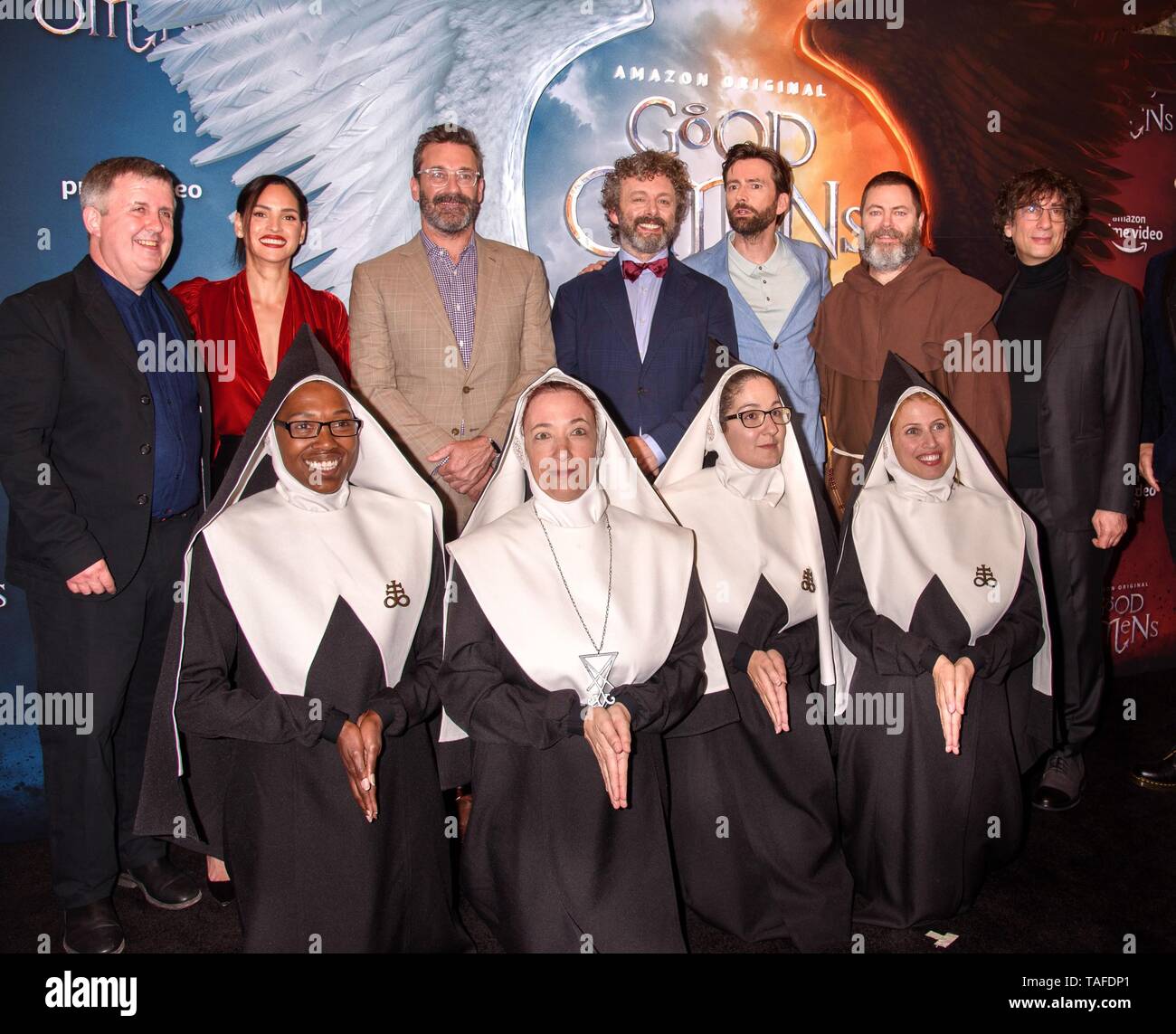 New York, NY, USA. 23 mai, 2019. Adria Arjona, John Hamm, Michael Sheen, David Tennant, Nick Offerman aux arrivées pour le dépistage d'Amazone de bons présages d'origine, Whitby Hotel, New York, NY, 23 mai 2019. Credit : RCF/Everett Collection/Alamy Live News Banque D'Images