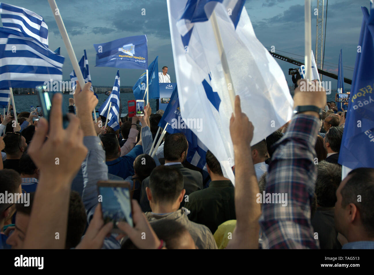 Thessalonique, Grèce. Rt 24 mai 2019. L'opposition principale grec Nouvelle Démocratie chef Kyriakos Mitsotakis prononce un discours un jour d'avance sur le local Grec et aux élections du Parlement européen. La Grèce va organiser des élections locales en même temps que les élections du Parlement européen le 26 mai, suivie d'élections générales prévues en octobre 2019. Crédit photo : Orhan Tsolak / Alamy Live News Banque D'Images
