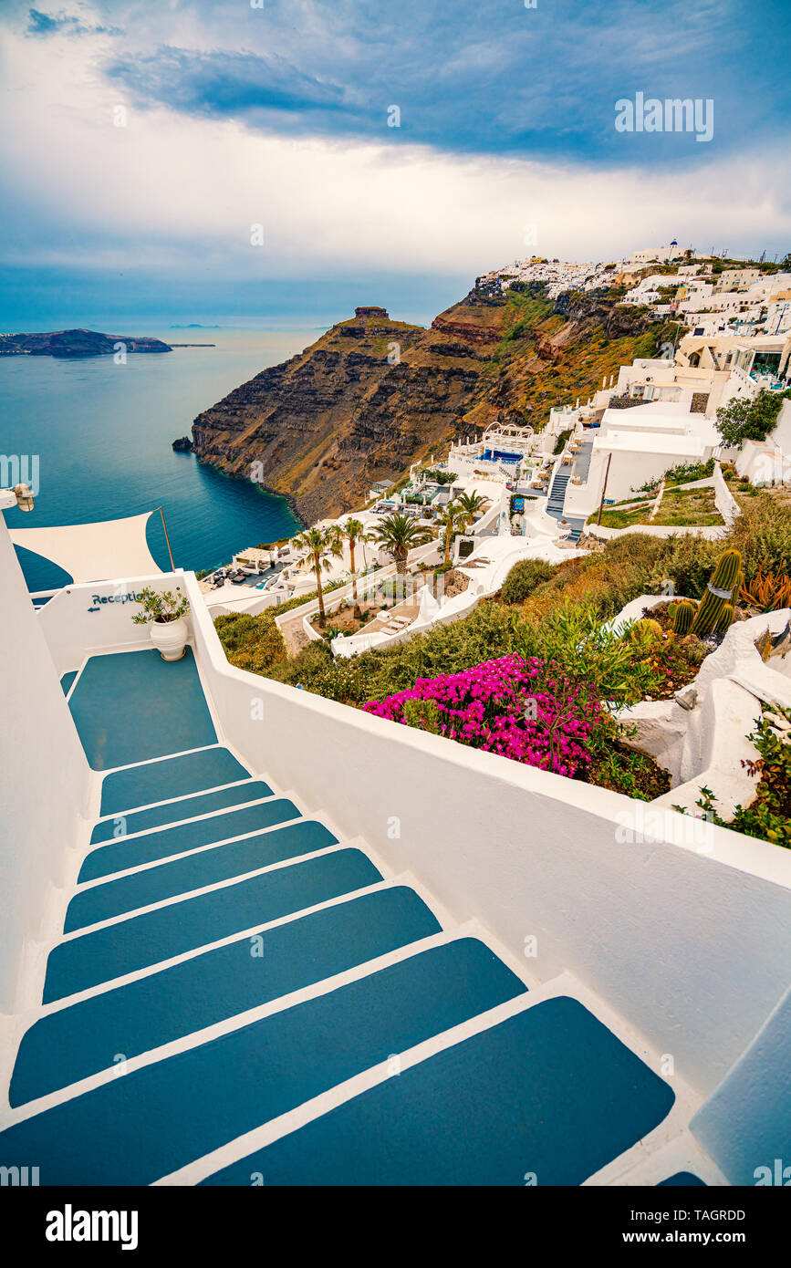 L'île de Santorin en Grèce, l'une des plus belles destinations de voyage du monde. Banque D'Images