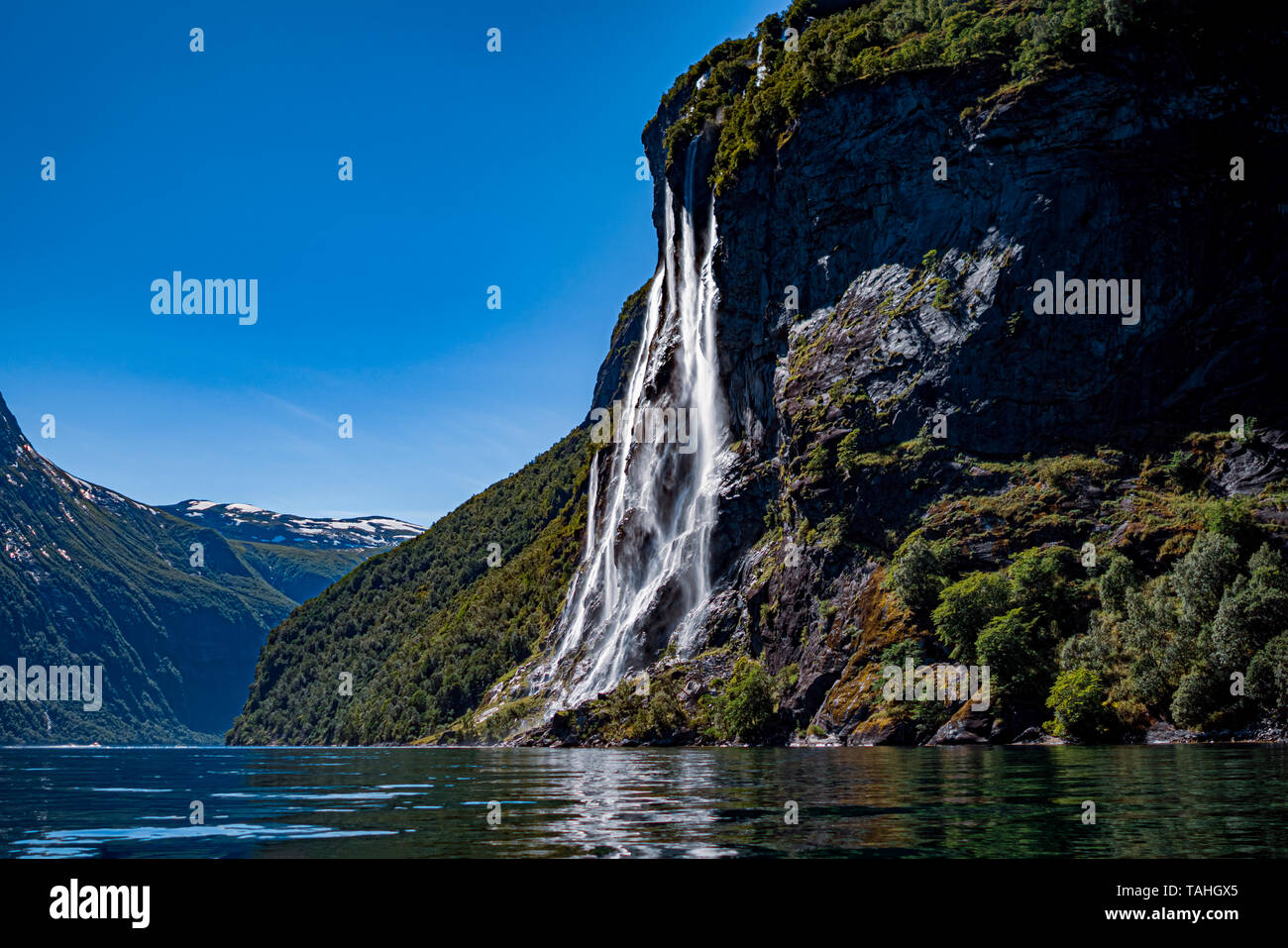 Fjord de Geiranger, cascade des sept Sœurs. Belle Nature Norvège paysage naturel. Banque D'Images