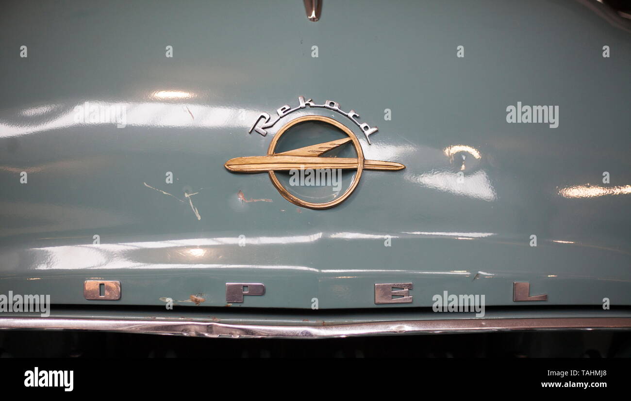 Opel Rekord Oldtimer voiture dans le Musée de l'automotion de histrory, Salamanque, Castille Leon, Espagne, Europe Banque D'Images