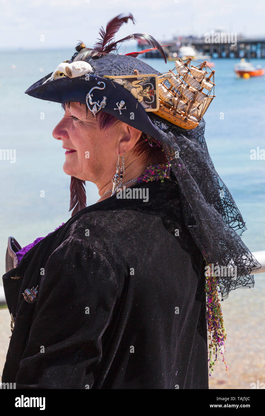 Swanage, Dorset, UK. 25 mai 2019. Pirates arrivent dans le pirate de Swanage Purbeck Festival sur une chaude journée ensoleillée. Credit : Carolyn Jenkins/Alamy Live News Banque D'Images