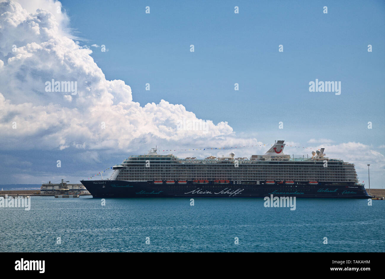 PALMA, ESPAGNE - 23 septembre 2016 : Mein Schiff est administré par TUI Cruises, basée en Allemagne. C'est une coentreprise entre la société allemande du tourisme TUI Banque D'Images