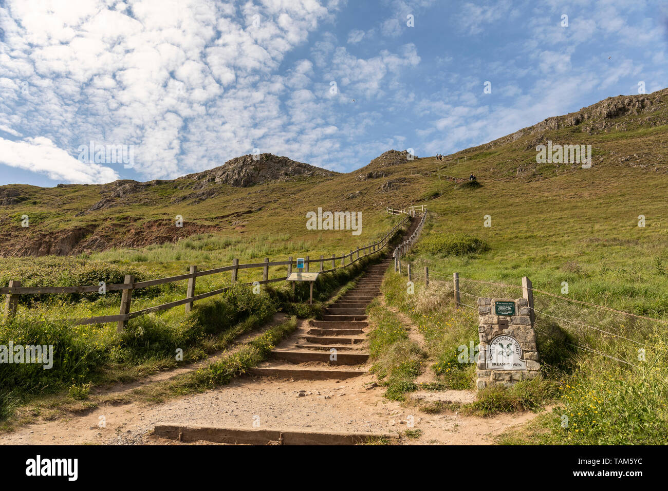 Brean descend les marches de la promenade côtière, Somerset, Angleterre, Royaume-Uni Banque D'Images