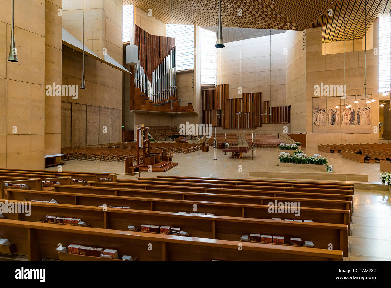 Intérieur de la cathédrale de Notre Dame des Anges à Los Angeles downtown CA USA Banque D'Images