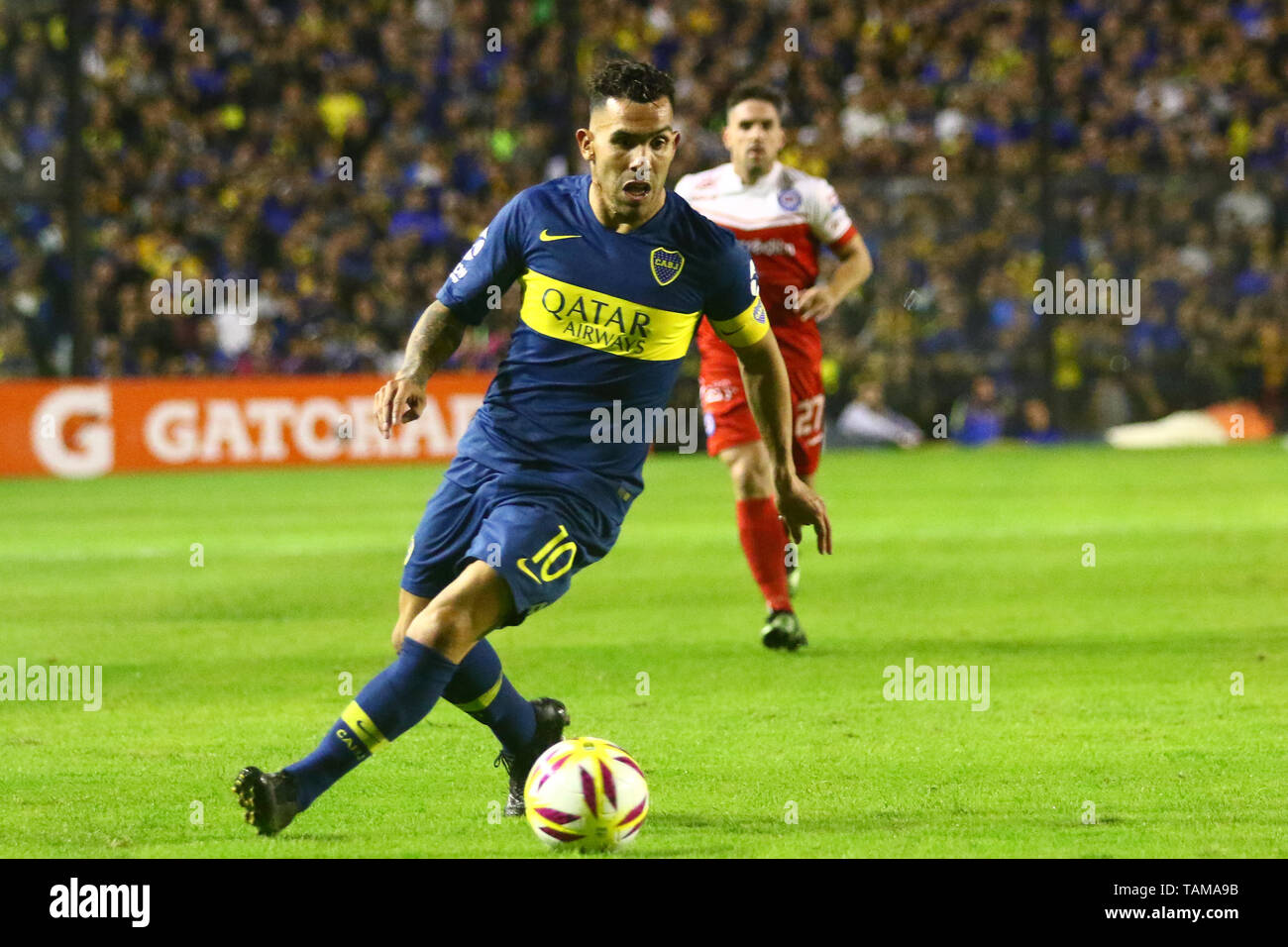 BUENOS AIRES, 26.05.2019 : Carlos Tevez lors du match entre Boca Juniors et Argentinos Juniors et demi-finale de la Copa de Superliga Argentin Banque D'Images